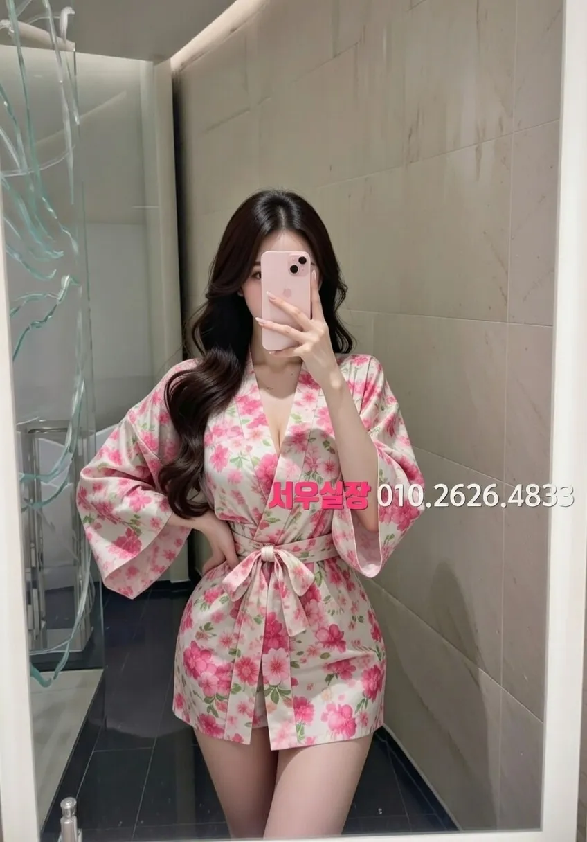 명동 러시아노래방 프리미엄 라인업 33번 프로필