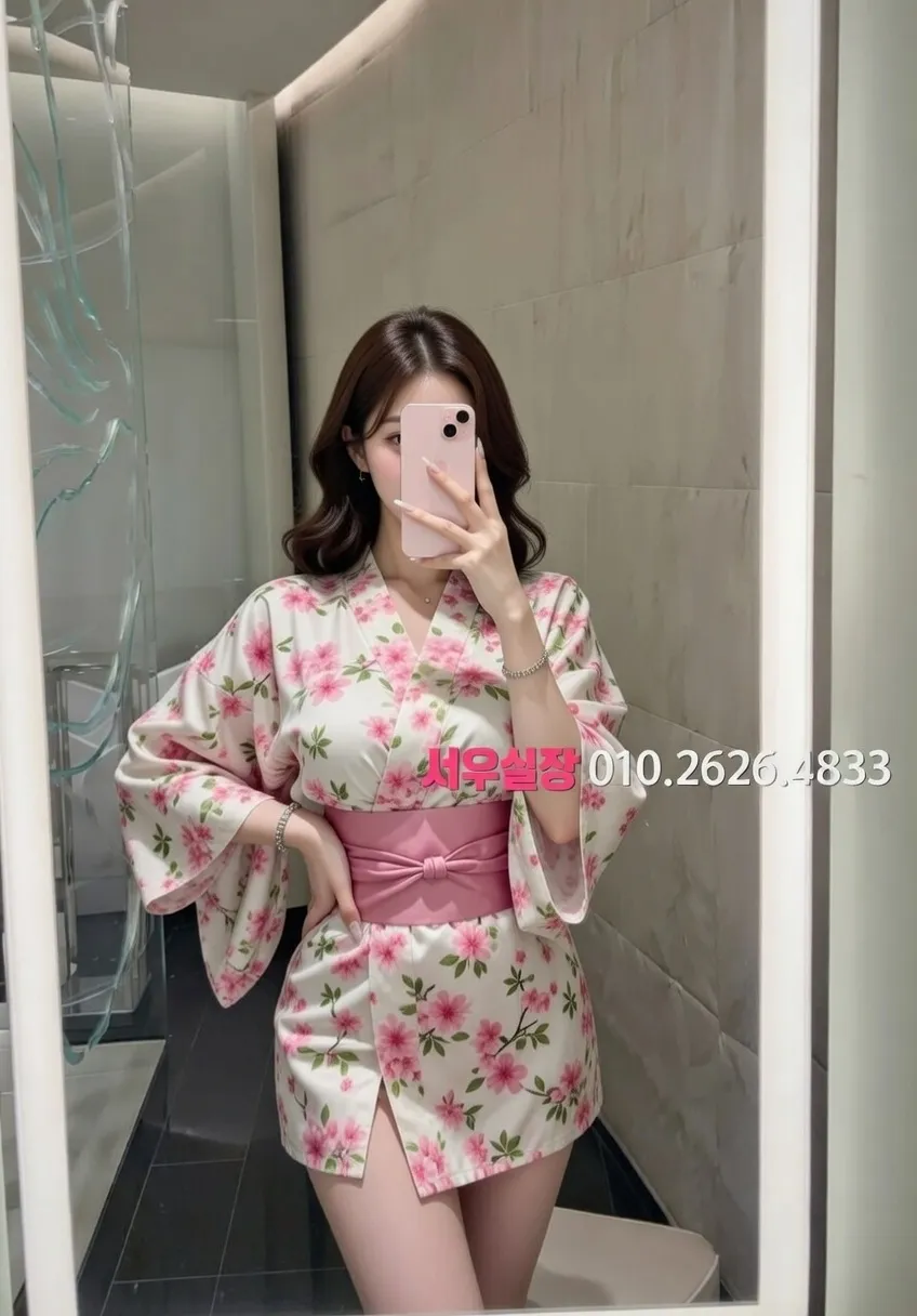 명동 가라오케 프리미엄 라인업 18번 프로필